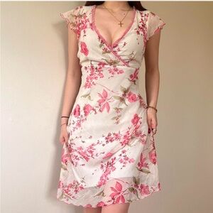 City triangles floral mesh dress